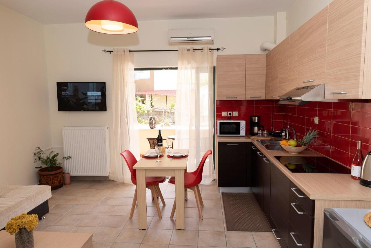 Plumi City Apartments Chania  Ngoại thất bức ảnh