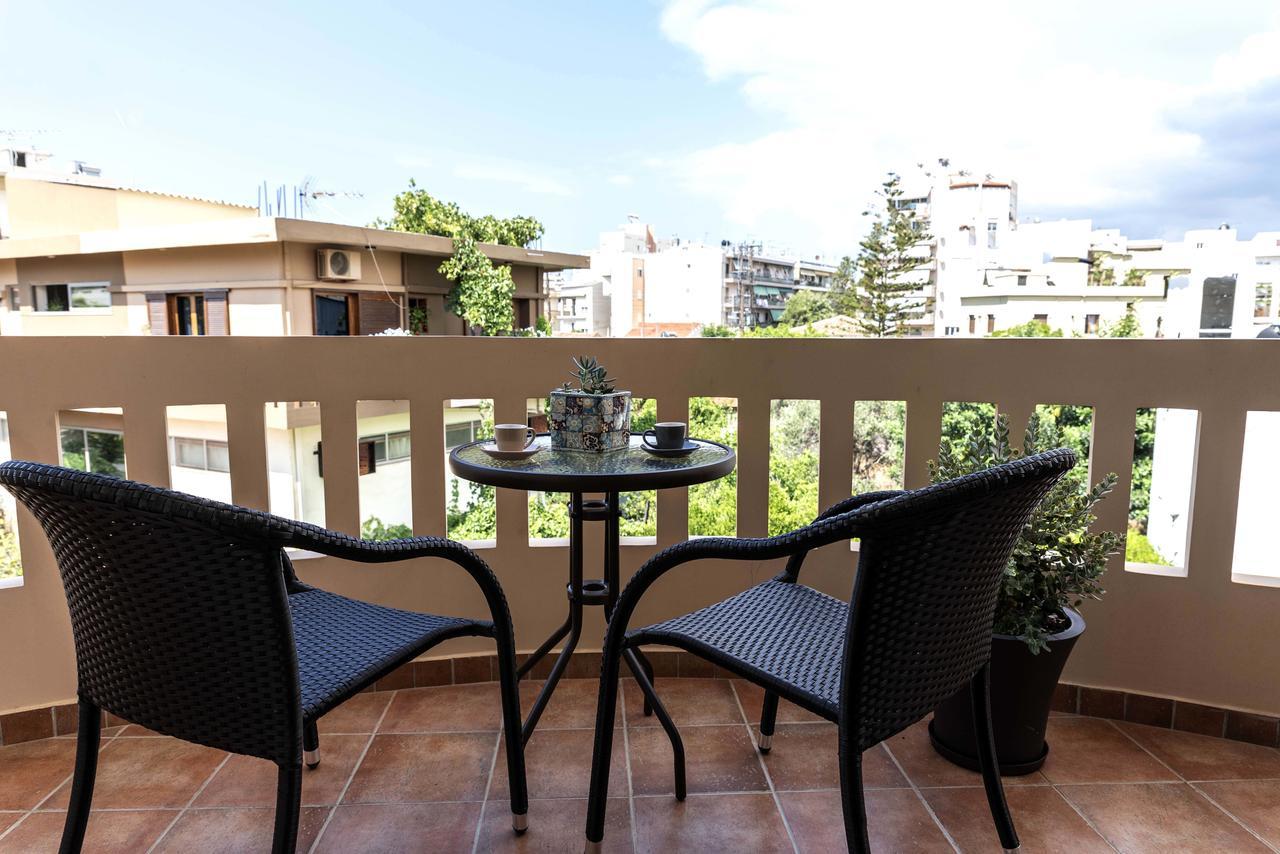 Plumi City Apartments Chania  Ngoại thất bức ảnh