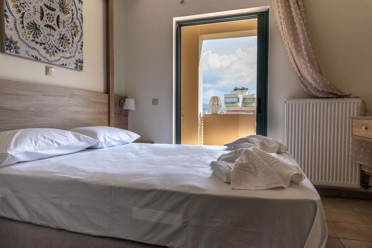 Plumi City Apartments Chania  Ngoại thất bức ảnh