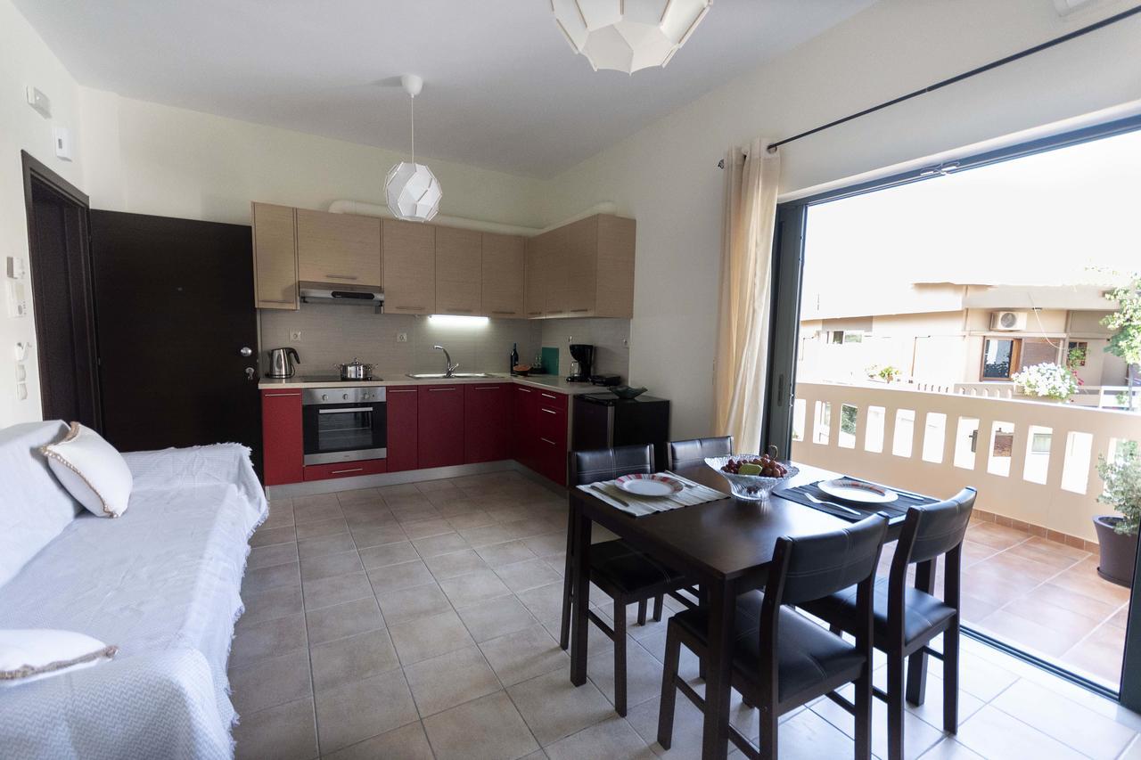 Plumi City Apartments Chania  Ngoại thất bức ảnh