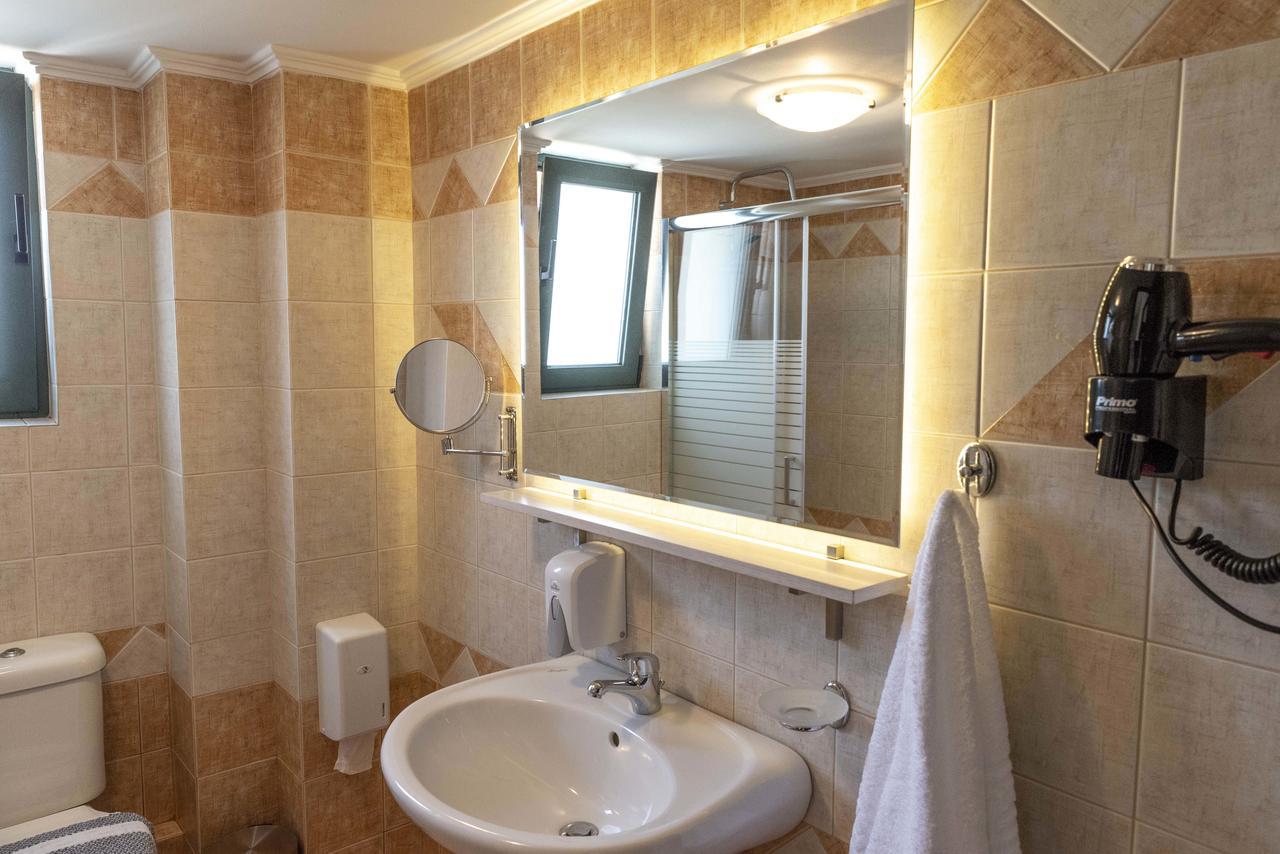 Plumi City Apartments Chania  Ngoại thất bức ảnh