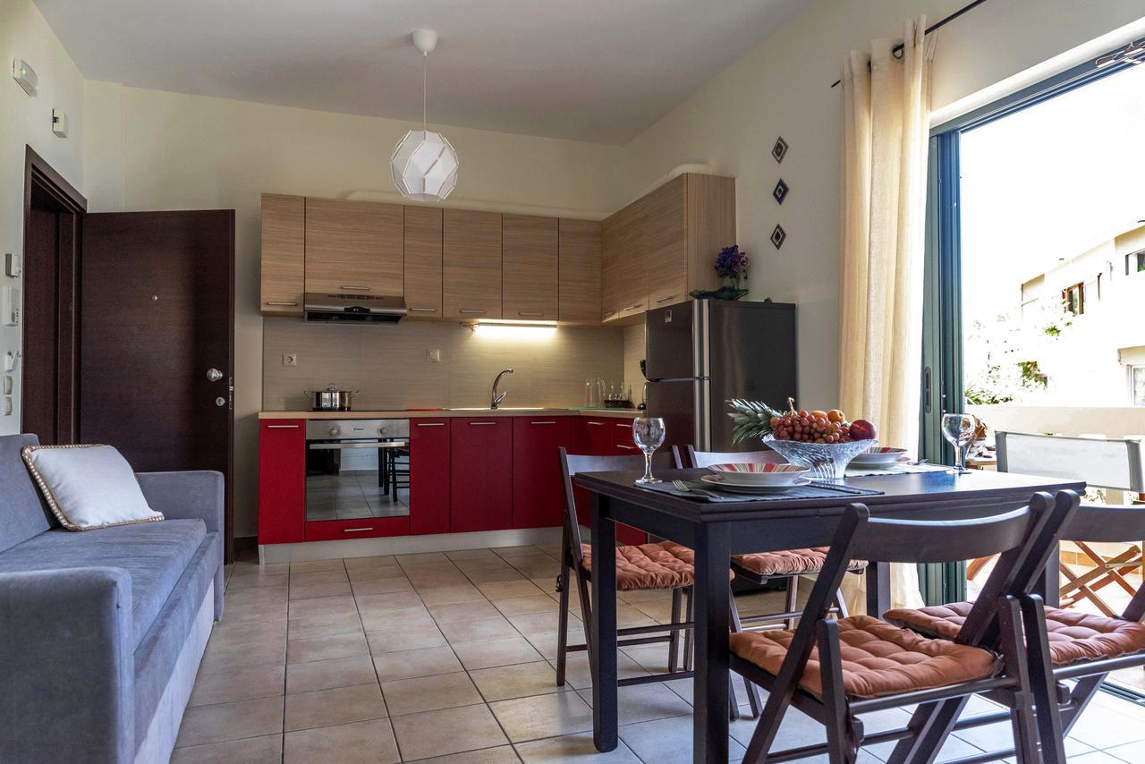 Plumi City Apartments Chania  Ngoại thất bức ảnh