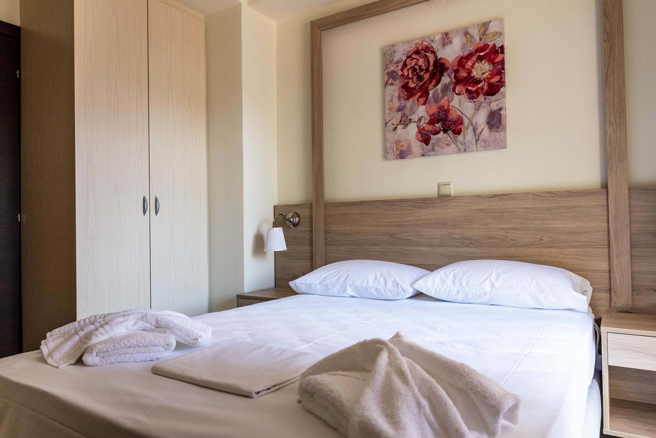 Plumi City Apartments Chania  Ngoại thất bức ảnh