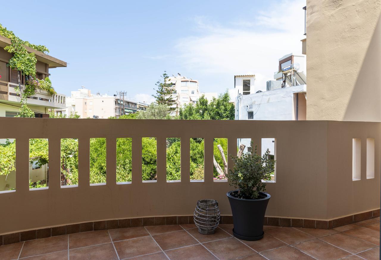 Plumi City Apartments Chania  Ngoại thất bức ảnh